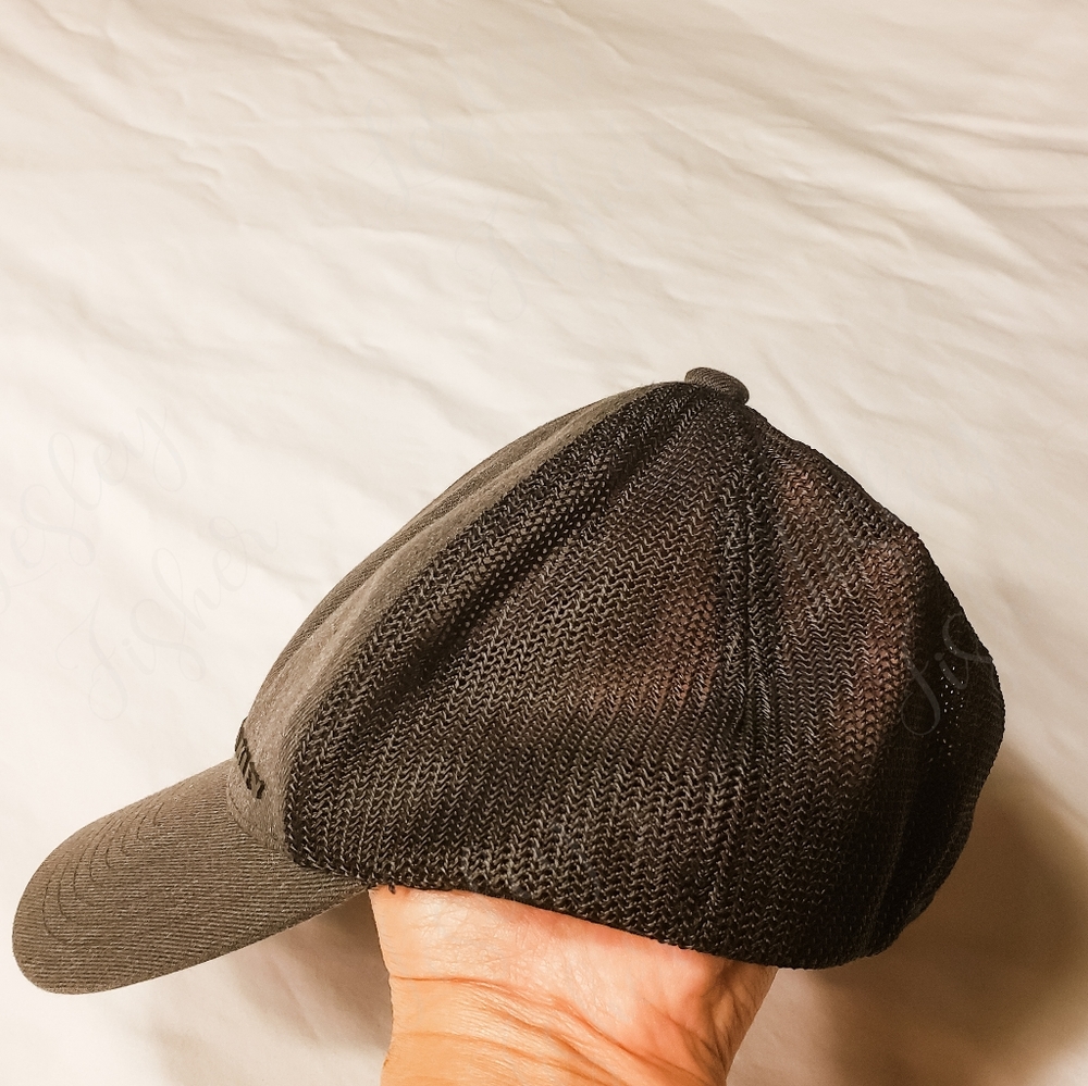 Oakley Cap - Picture 3 of 7